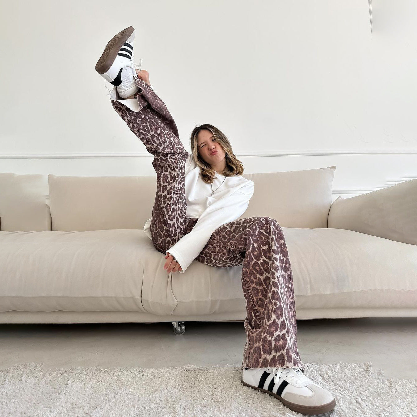 Damen weit geschnittene Jeans im angesagten Leopardenmuster Stalluxe