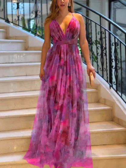 Damen Elegantes Maxikleid mit tiefem V-Ausschnitt und luftigen Stoffschichten Stalluxe