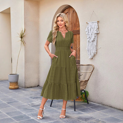 Damen Maxi-Kleid aus leichtem, gestreiftem Stoff Stalluxe