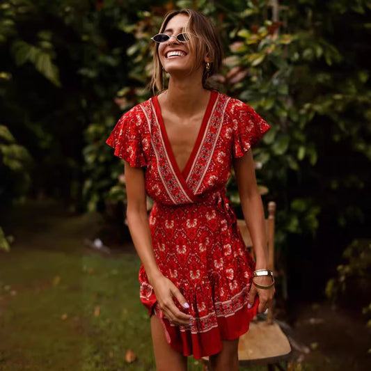 Damen Wickelkleid mit floralem Design und Rüschendetails Stalluxe
