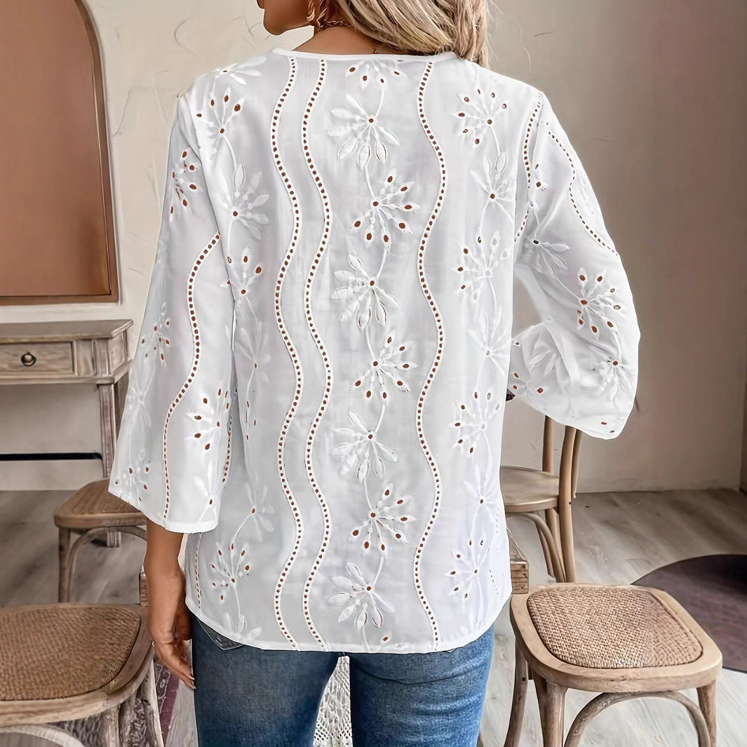 Damen bestickte Bluse mit elegantem V-Ausschnitt und 3/4-Ärmeln Stalluxe