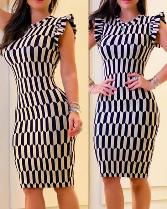 Damen Figurbetontes Kleid mit Rüschendetails und geometrischem Muster Stalluxe