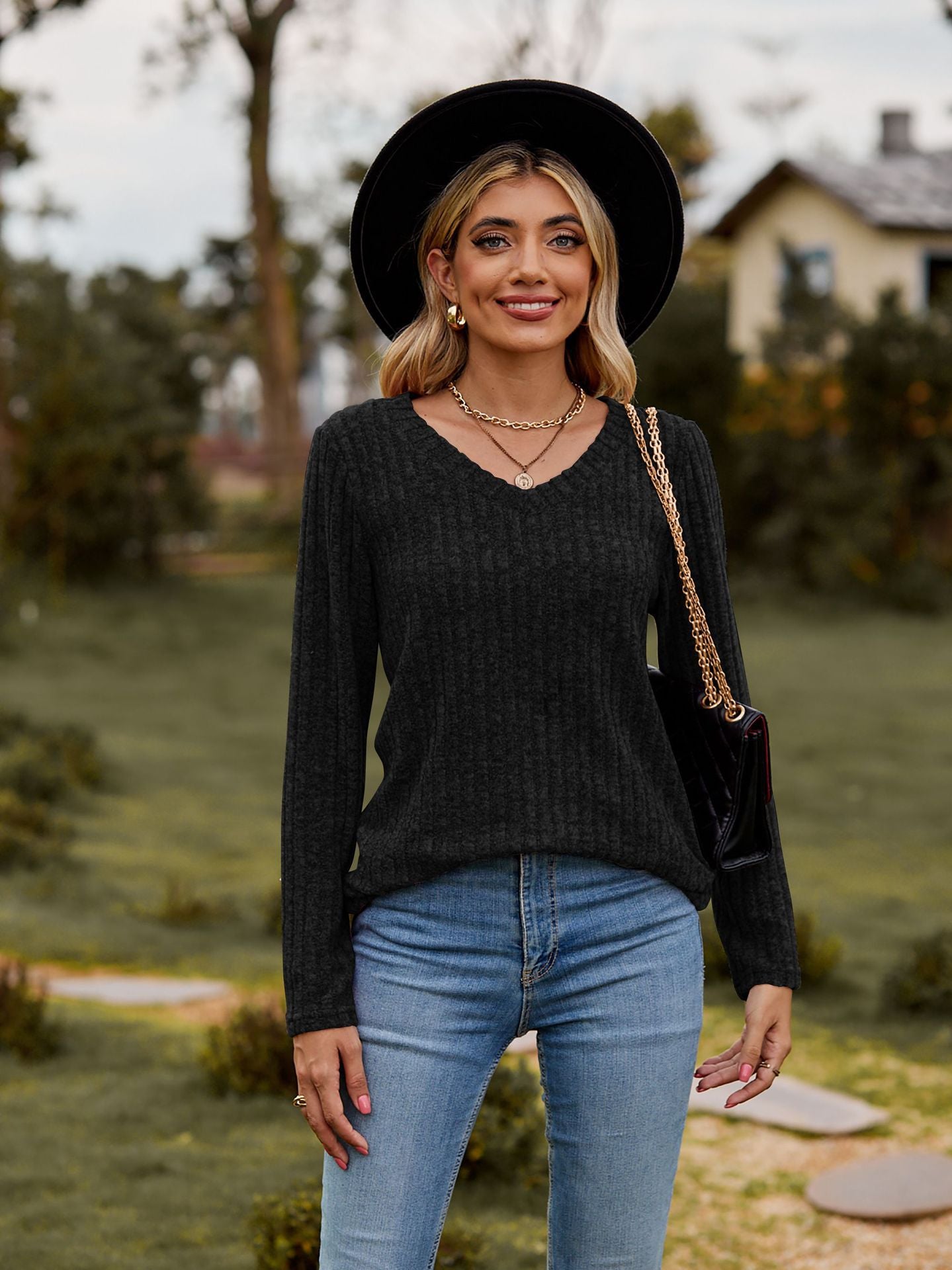 Damen Wohlfühlpullover mit geripptem Design und V-Ausschnitt Stalluxe