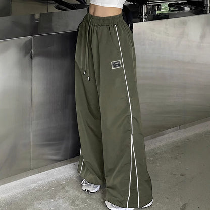 Damen Weiter Sporthose mit seitlichen Reisverschlusstaschen und elastischem Bund Stalluxe