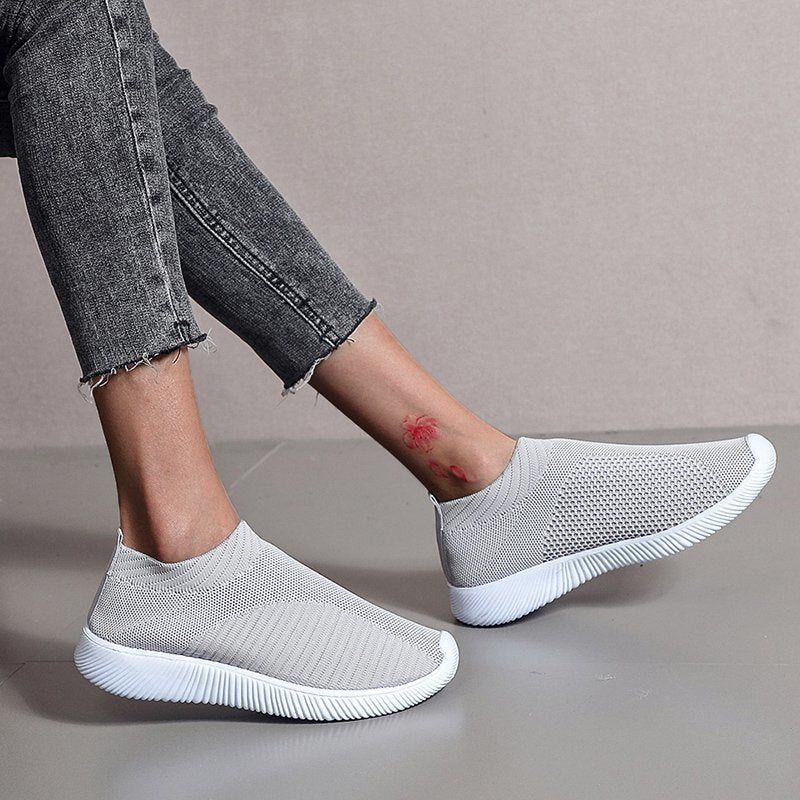 Damen Sportschuhe mit elastischem Obermaterial und rutschfester Sohle Stalluxe