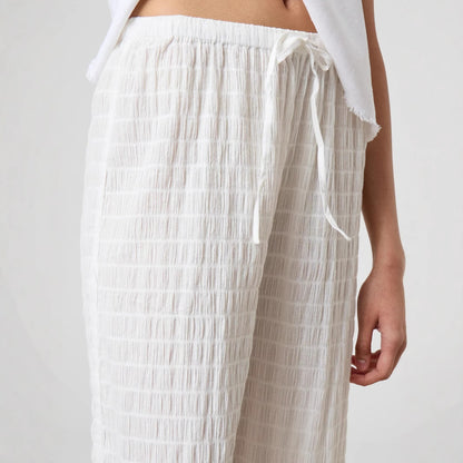 Damen Leichte, weite Stoffhose mit hochwertiger Crinkle-Optik Stalluxe