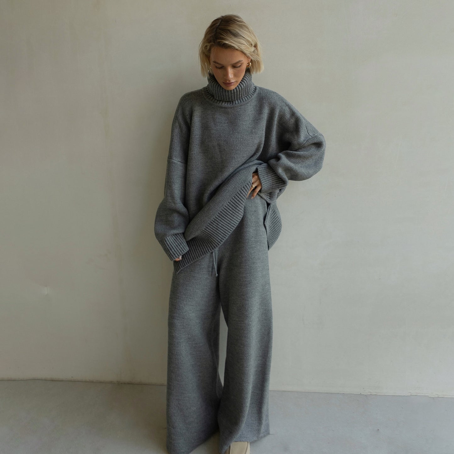 Damen Lässiger Strickanzug mit hoher Kragen und weitem Bein Stalluxe