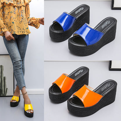 Damen Plattformsandalen mit schickem Glanz Stalluxe