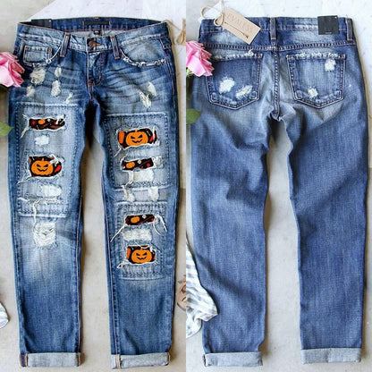 Damen Jeans im kreativen Design mit Spooky-Motiven und lässigem Fit Stalluxe