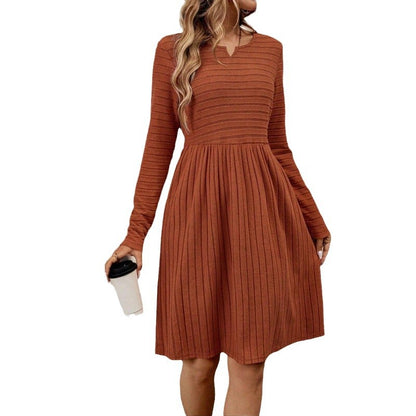 Damen Strickkleid mit V-Ausschnitt und langen Ärmeln Stalluxe