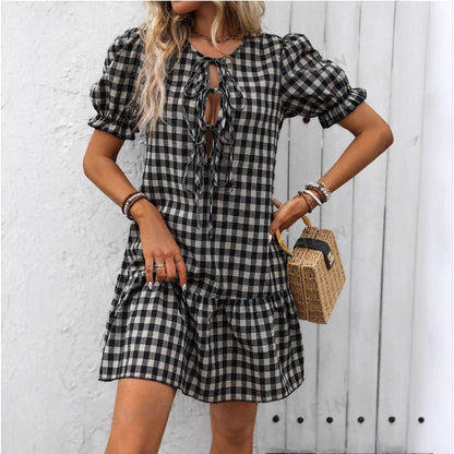 Damen A-linien Kleid mit verspieltem Karo-Design und dekorativem Schnürdetail Stalluxe