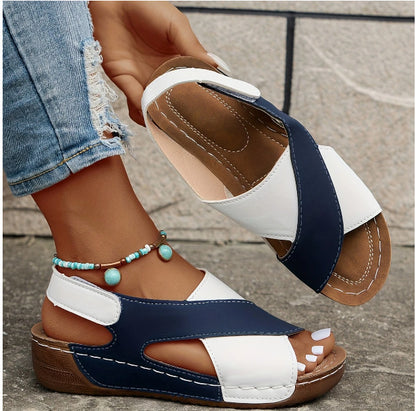Damen elegante Resort-Sandalen mit bequemer Fußsohle und modischem Verschlusssystem Stalluxe