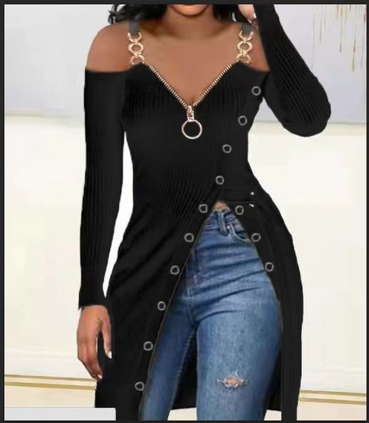 Damen Kleid mit tiefem Ausschnitt und dekorativen Knopfdetails Stalluxe