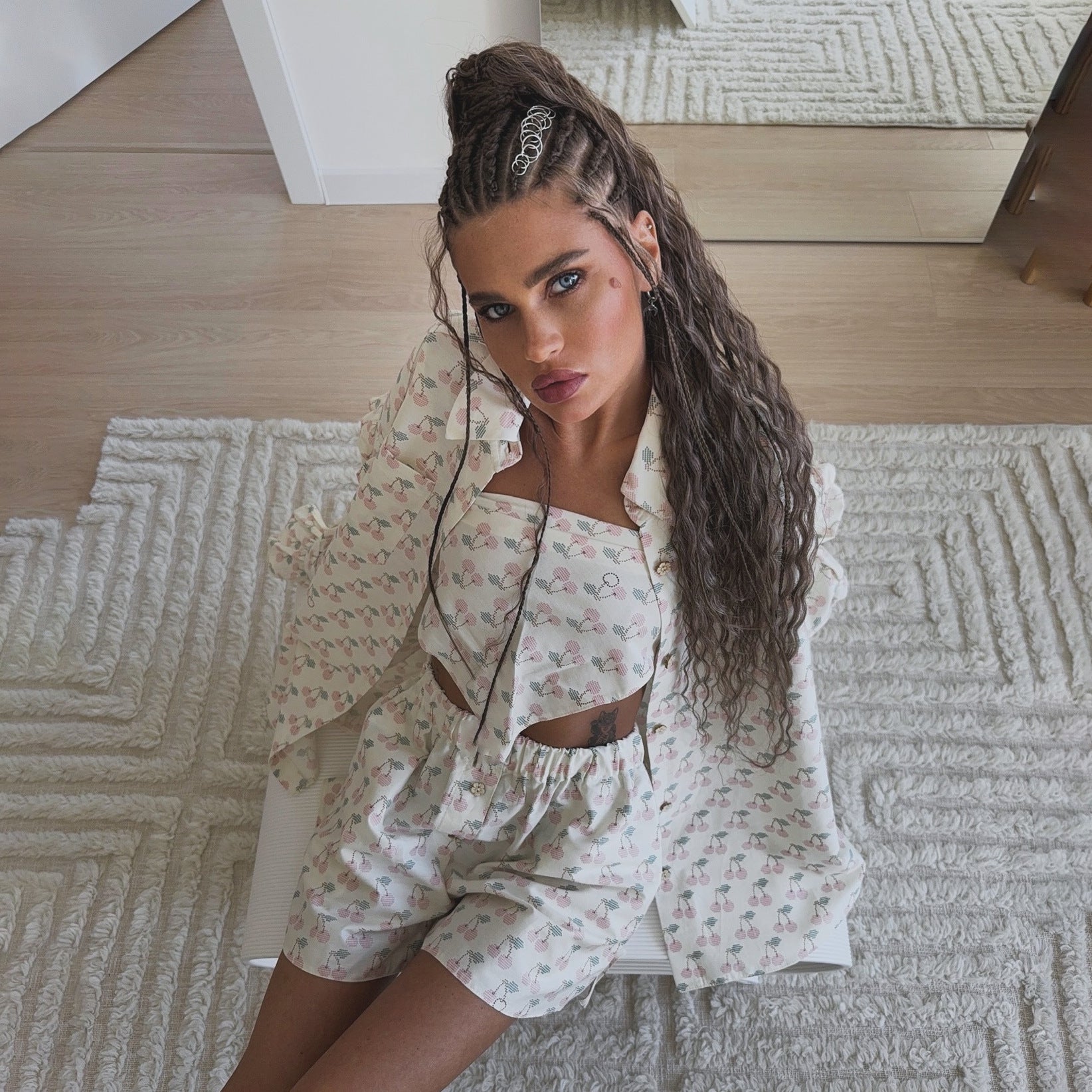 Damen Komfortables Pyjama-Set mit Kirschmuster Stalluxe