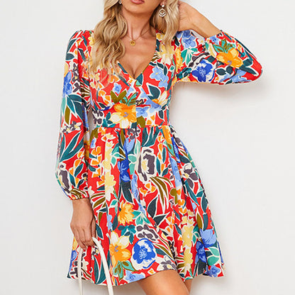 Damen elegantes Maxikleid mit floralem Design und weitem Rock Stalluxe