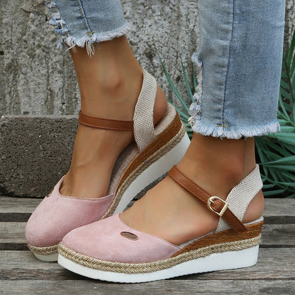 Damen Wedge-Sandaletten mit elegantem Riemen und komfortablem Fußbett Stalluxe