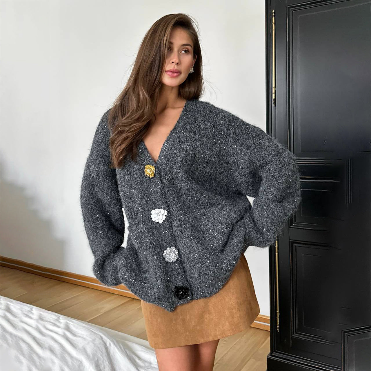 Damen Strickjacke mit auffälligen Knopfdetails und weichem Material Stalluxe