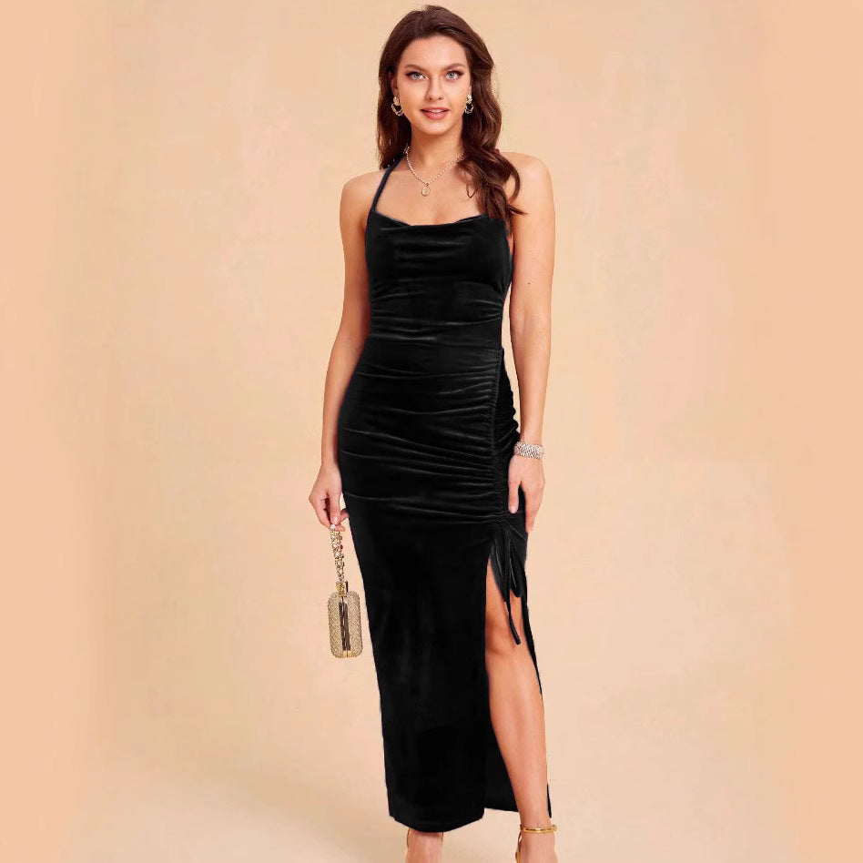 Damen Elegantes Samtmaxikleid mit anpassbarem Schlitz und raffinierter Raffung Stalluxe
