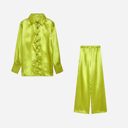 Damen Satin Pyjama-Set mit elegantem Schnitt und luxuriösem Glanz Stalluxe Gelb