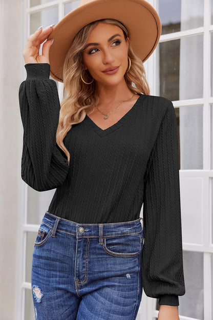 Damen Strickbluse mit feiner Rippstruktur und lässigem V-Ausschnitt Stalluxe