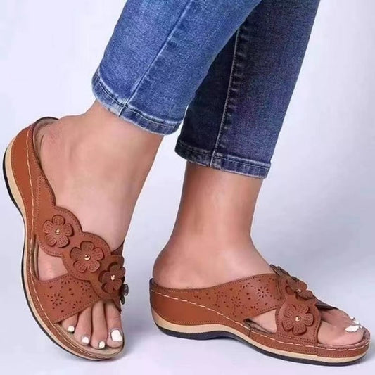Damen Komfortable Blumensandaletten mit anatomischem Fußbett Stalluxe