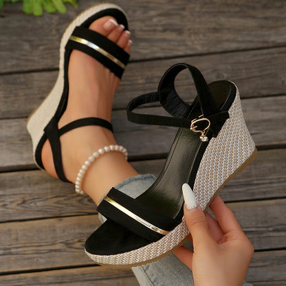 Damen Wedge-Sandalen mit edlen Riemen und schickem Espadrille-Design Stalluxe