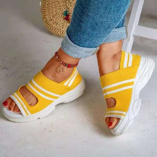 Damen Sandalen mit atmungsaktiver Strick-Oberfläche und übergroßem Komfortfutter Stalluxe