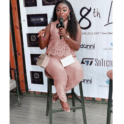 Damen Jumpsuit mit Spitzenoberteil und taillierter Hose Stalluxe