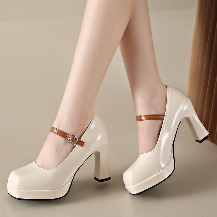 Damen Plateau-Pumps mit elegantem Riemchen und komfortablem Blockabsatz Stalluxe