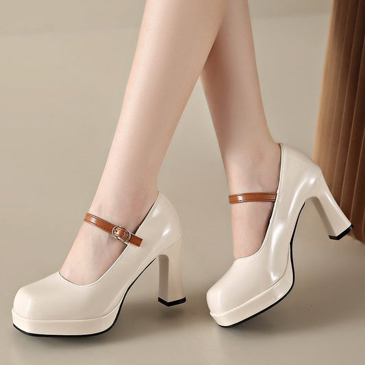 Damen Plateau-Pumps mit elegantem Riemchen und komfortablem Blockabsatz Stalluxe