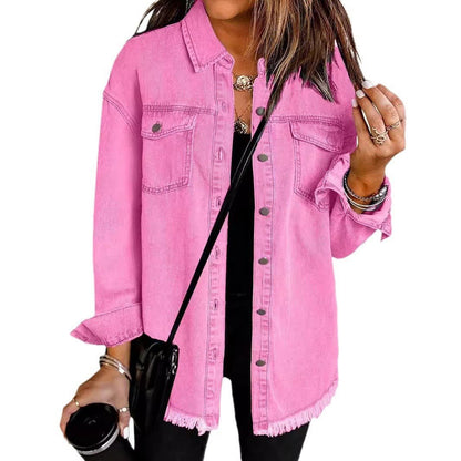 Damen lässige Jeansjacke mit fransigen Säumen und aufgesetzten Taschen Stalluxe