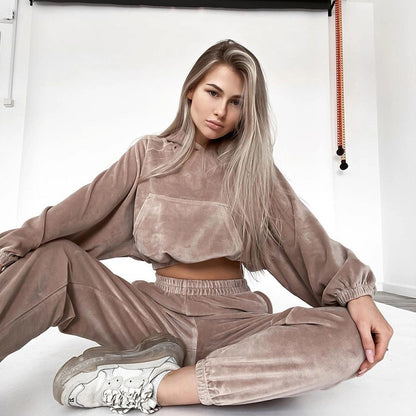 Damen lässiges Velours-Lounge-Set mit cropped Hoodie und bequemen Hosen Stalluxe