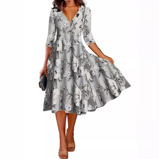 Damen Midikleid mit floralen Motiven Stalluxe