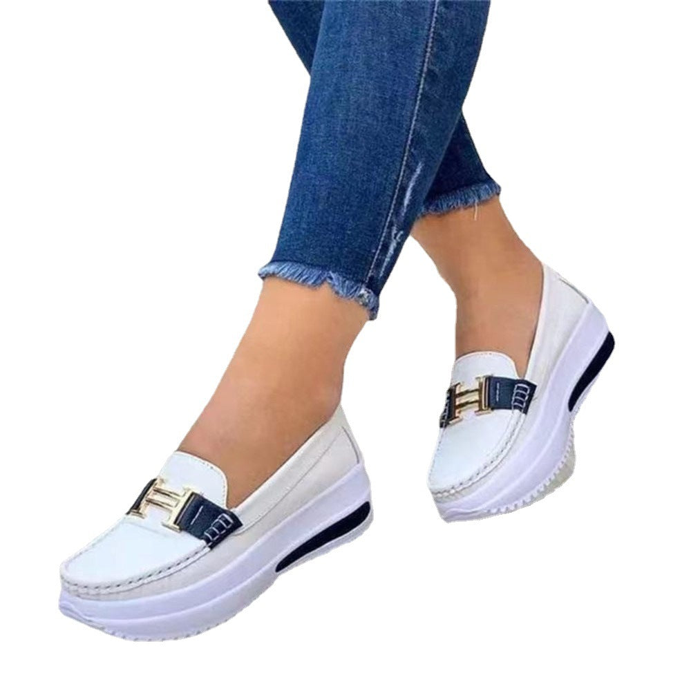Damen bequeme Slip-On Loafers mit dämpfendem Plateau Stalluxe