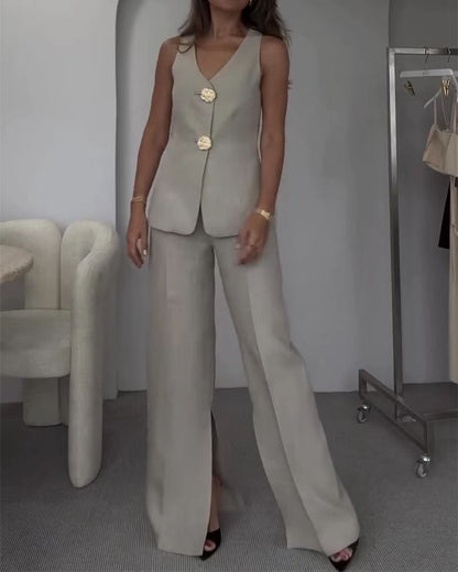 Damen Anzug mit Tailored Schnitt und eleganter Knopfdetaillierung Stalluxe