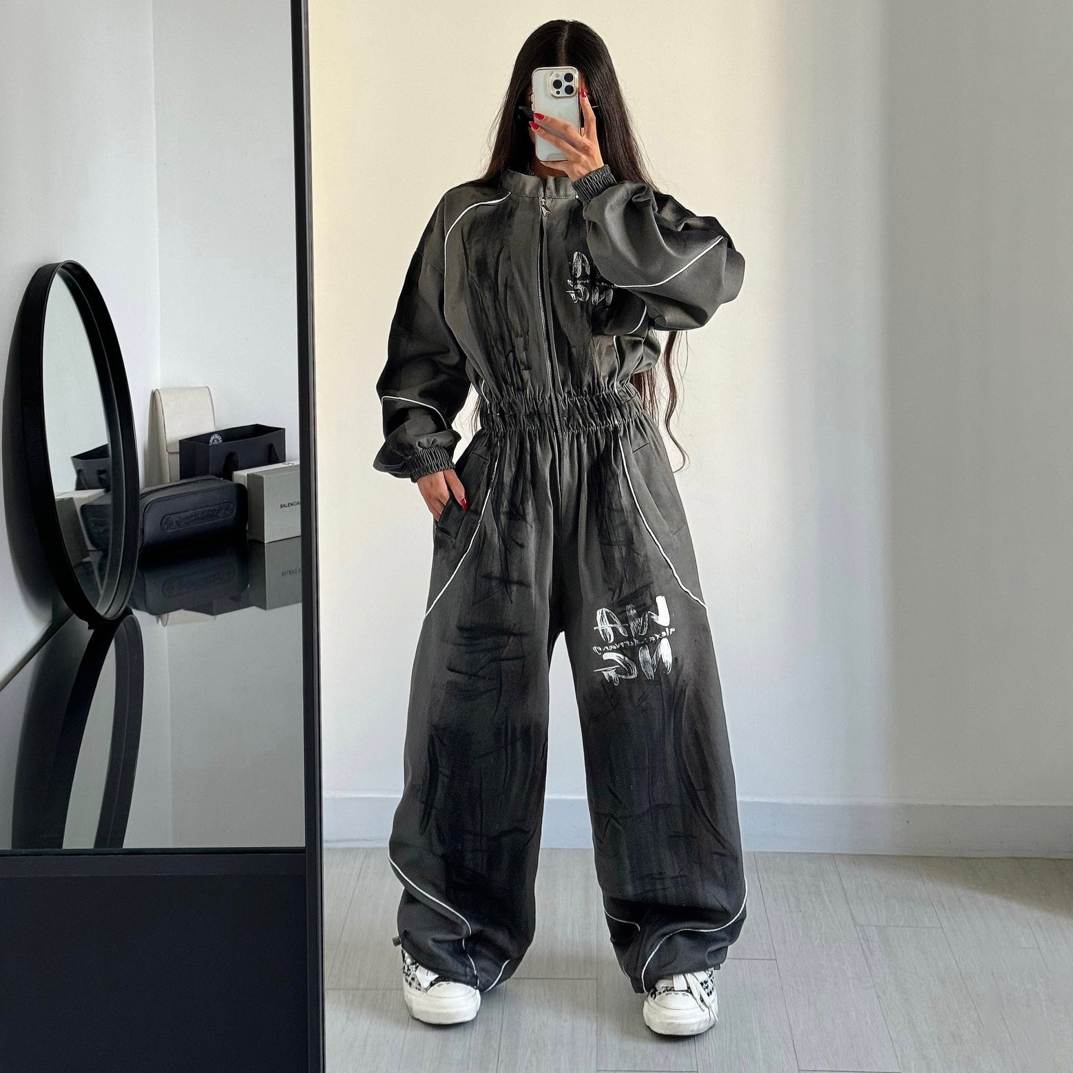 Damen Sportlicher Jumpsuit mit weiten Beinen und elastischem Bund Stalluxe Dunkelgrau