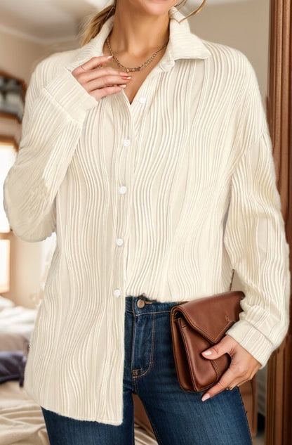 Damen charmante Bluse mit strukturiertem Rippenmuster und eleganter Knopfleiste Stalluxe