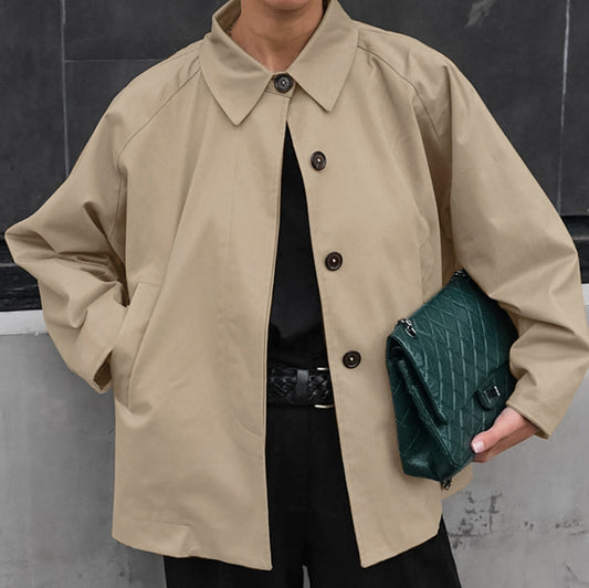 Damen modische Arbeitsjacke mit breitem Kragen und praktischen Taschen Stalluxe