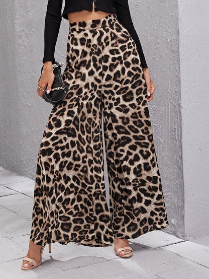 Damen Weitbeinige Hose im trendigen Leopardenmuster Stalluxe