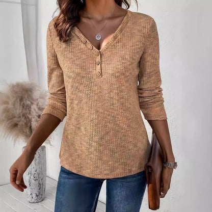 Damen Langarmshirt mit strukturiertem Halsausschnitt und Knopfdetails Stalluxe