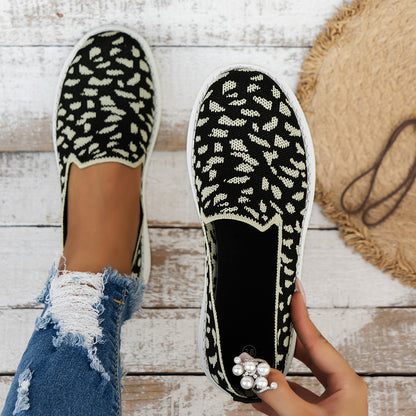 Damen Komfortable Slip-On Sneakers mit Leoprint Stalluxe