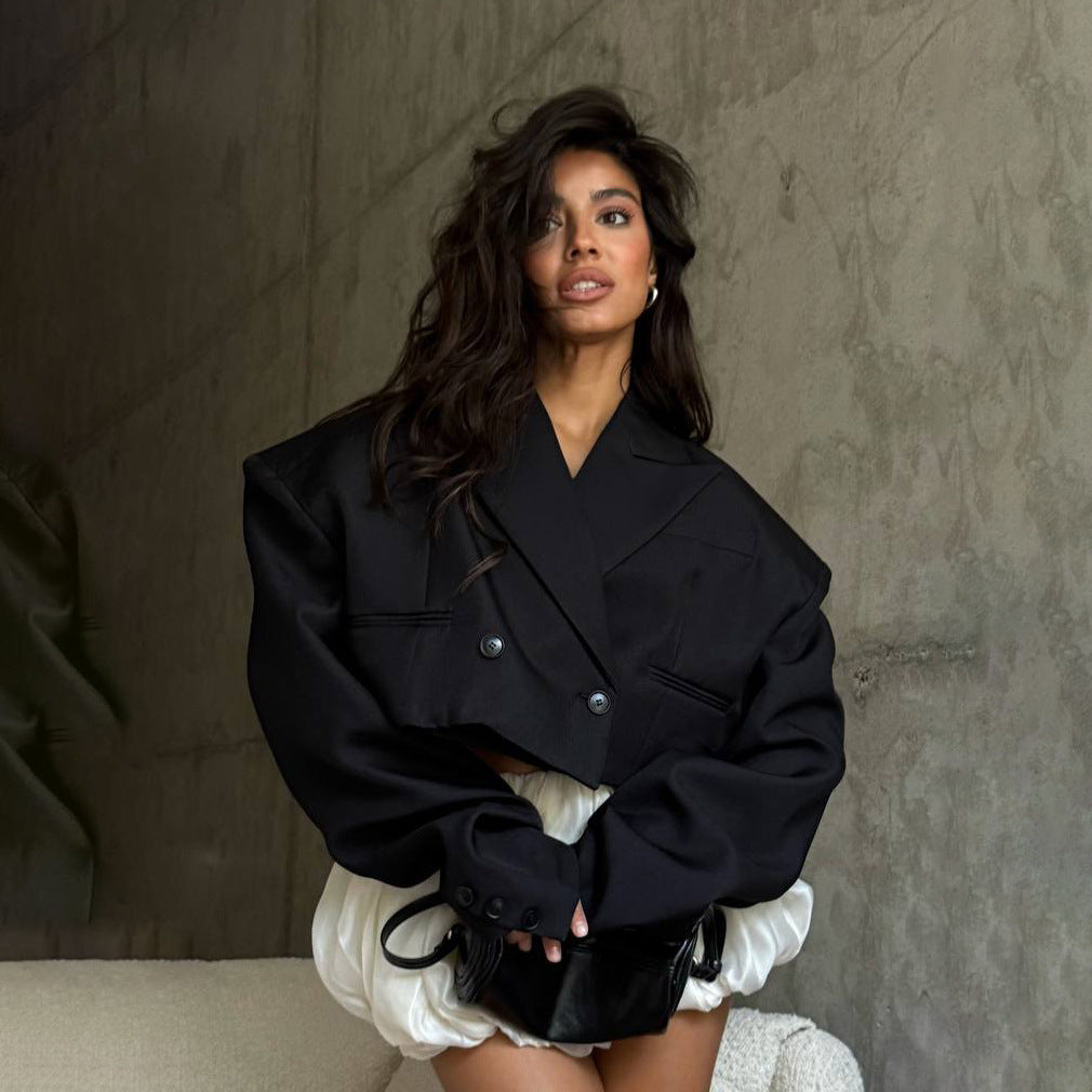 Damen Oversized Blazer mit doppelter Knopf- und umfangreicher Schulterpartie Stalluxe
