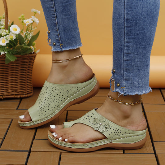 Damen Komfortable und atmungsaktive Sandalen mit modischem Schnitt Stalluxe