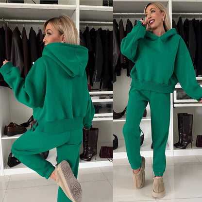 Damen lässiger Hoodie und Jogginghose Set mit elastischem Bund und geräumigen Taschen Stalluxe
