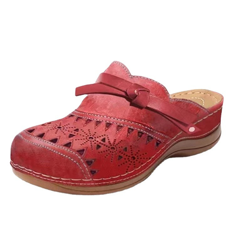 Damen Clogs mit kunstvollen Durchbrüchen und bequemer Sohle Stalluxe