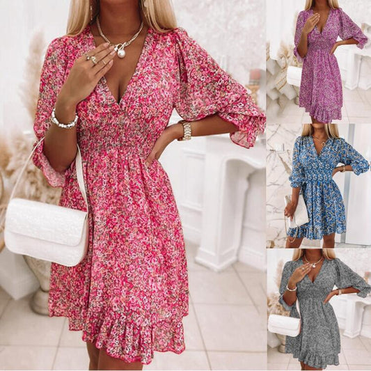 Damen Mini-Kleid mit volantähnlichem Saum und floralem Design Stalluxe