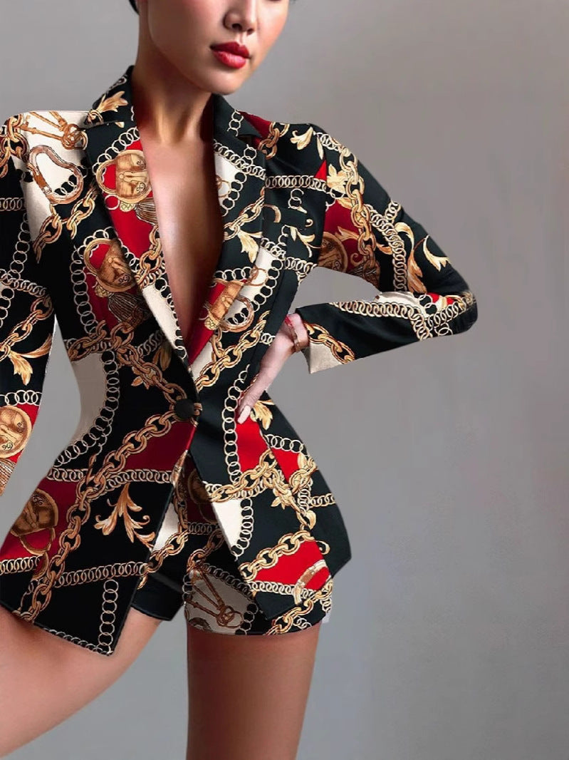Damen Lebhaftes Blazer-Set mit Shorts und modernem Farbspiel Stalluxe