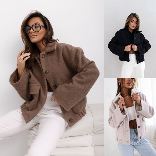 Damen Oversized Wolljacke mit Knopfdetails und elastischen Ärmeln Stalluxe
