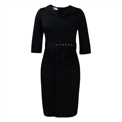 Damen Elegantes Kleid mit figurbetonter Silhouette und raffiniertem Taillenband Stalluxe