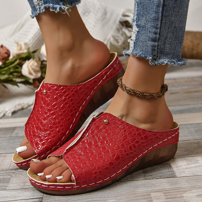 Damen Komfortable Keil-Clogs mit eleganter Kroko-Optik Stalluxe